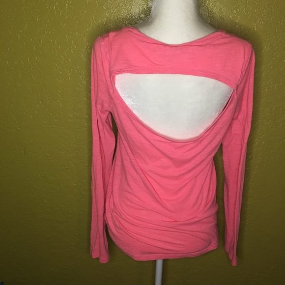 Victoria’s Secret Pink Open Back Long Sleeve Top - Picture 2 of 3